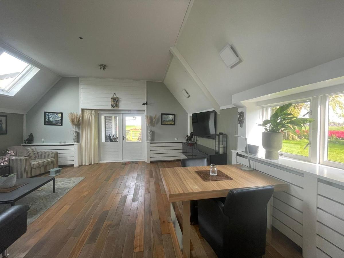Vakantiehuis Het Uilennest Wijdenes Exteriör bild